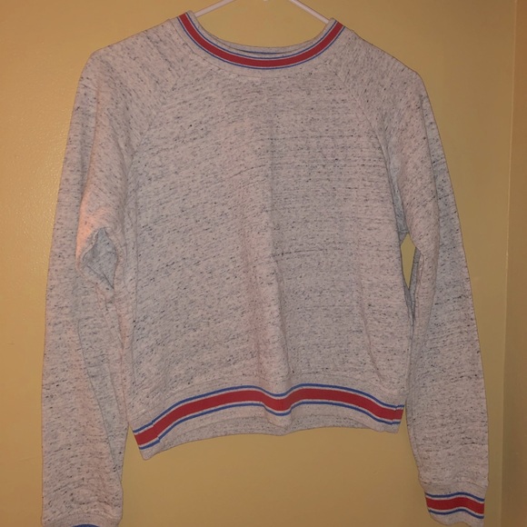 Gray Sweater - Picture 1 of 2